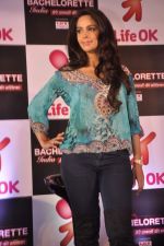 Mallika Sherawat at preview of Life Ok Bachelorette India launch in Trident, Mumbai on 3rd Oct 2013 (26).JPG
